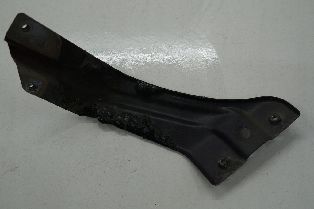 VW SCIROCCO 13R BRACKET FENDER MOUNT LEFT FRONT LC9X