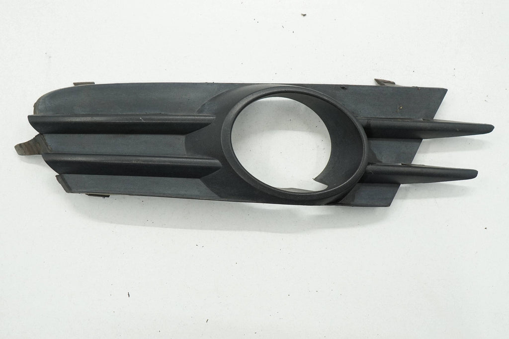 VW SCIROCCO 13R HALOGEN GRILLE LEFT FRONT 1K8853665C
