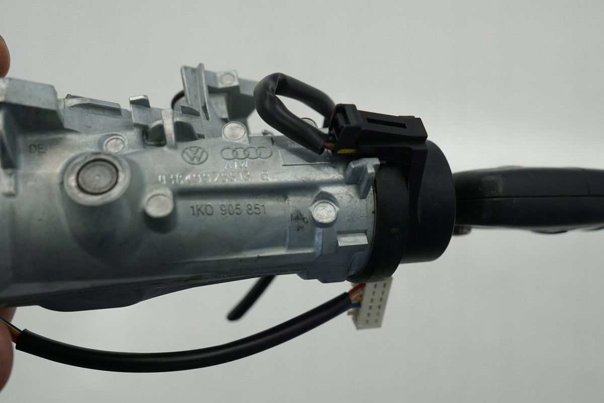 VW SCIROCCO 13R IGNITION KEY SET 5Q0905865 1K0905851