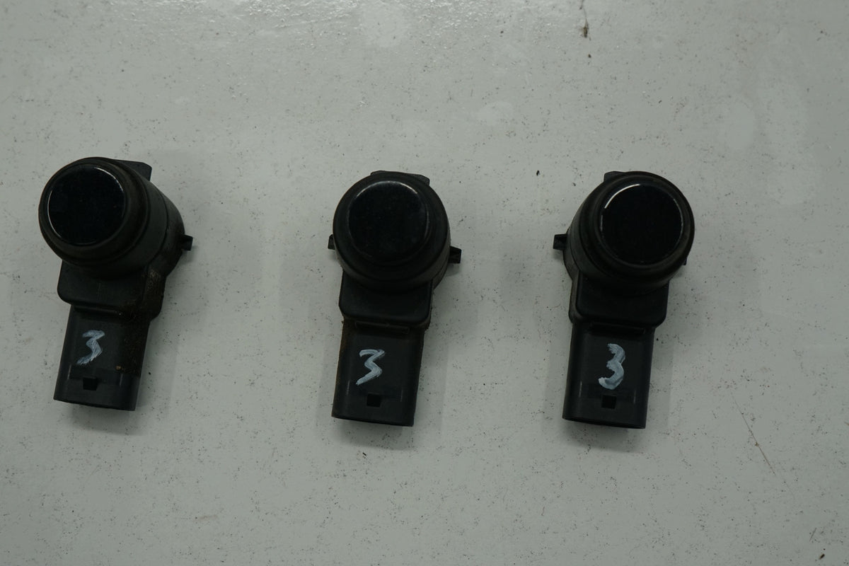 VW SCIROCCO 13R PARKING SENSOR PDC LC9X 7L5919275B