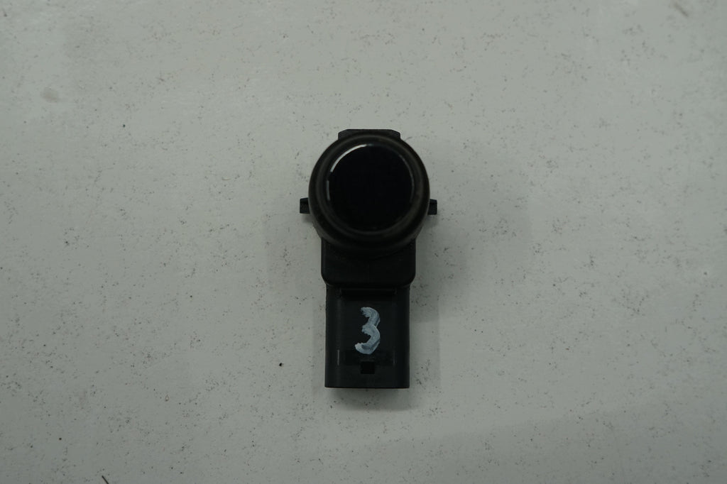 VW SCIROCCO 13R PARKING SENSOR PDC LC9X 7L5919275B
