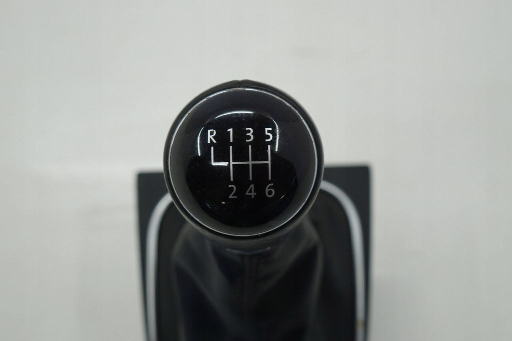 VW SCIROCCO 13R SHIFT BELLOWS KNOB MANUAL 6-SPEED 5K0711113R