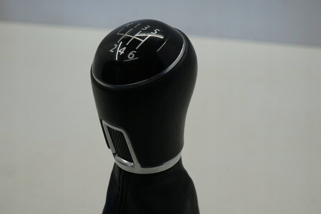 VW SCIROCCO 13R SHIFT BELLOWS KNOB MANUAL 6-SPEED 5K0711113R