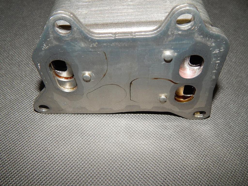 VW SCIROCCO 2.0 TFSI OIL COOLER 06L117021C