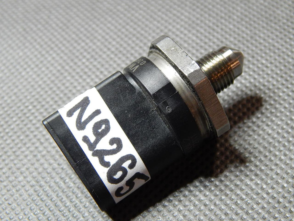 VW SCIROCCO FUEL PRESSURE SENSOR 06J906051F