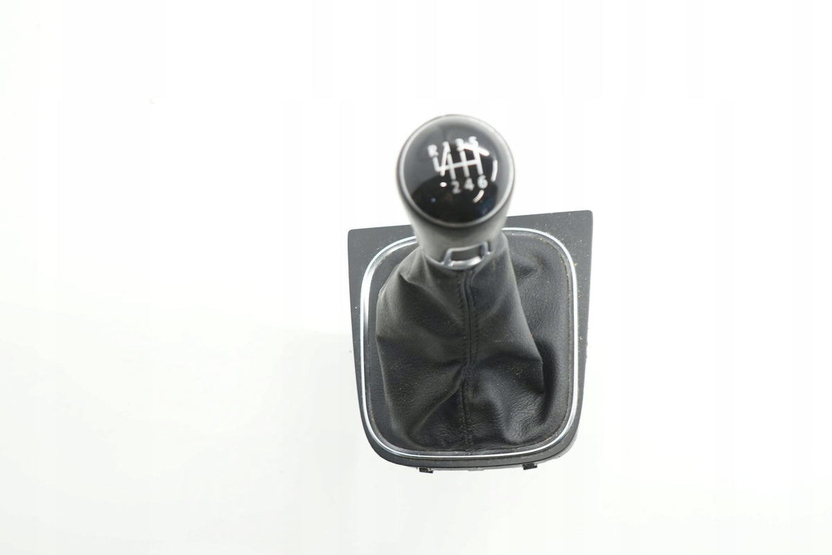 VW SCIROCCO III LIFT 15R JACK BELLOWS SHIFT KNOB 1K8711113
