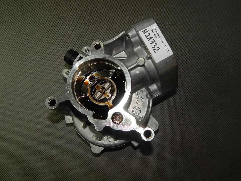 VW SCIROCCO VACUUM PUMP 06L145100B