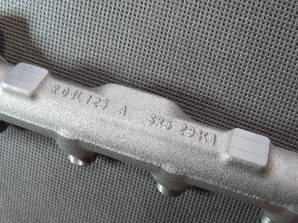 VW SHARAN 7N 2.0 TDI INJECTION RAIL 04L086G