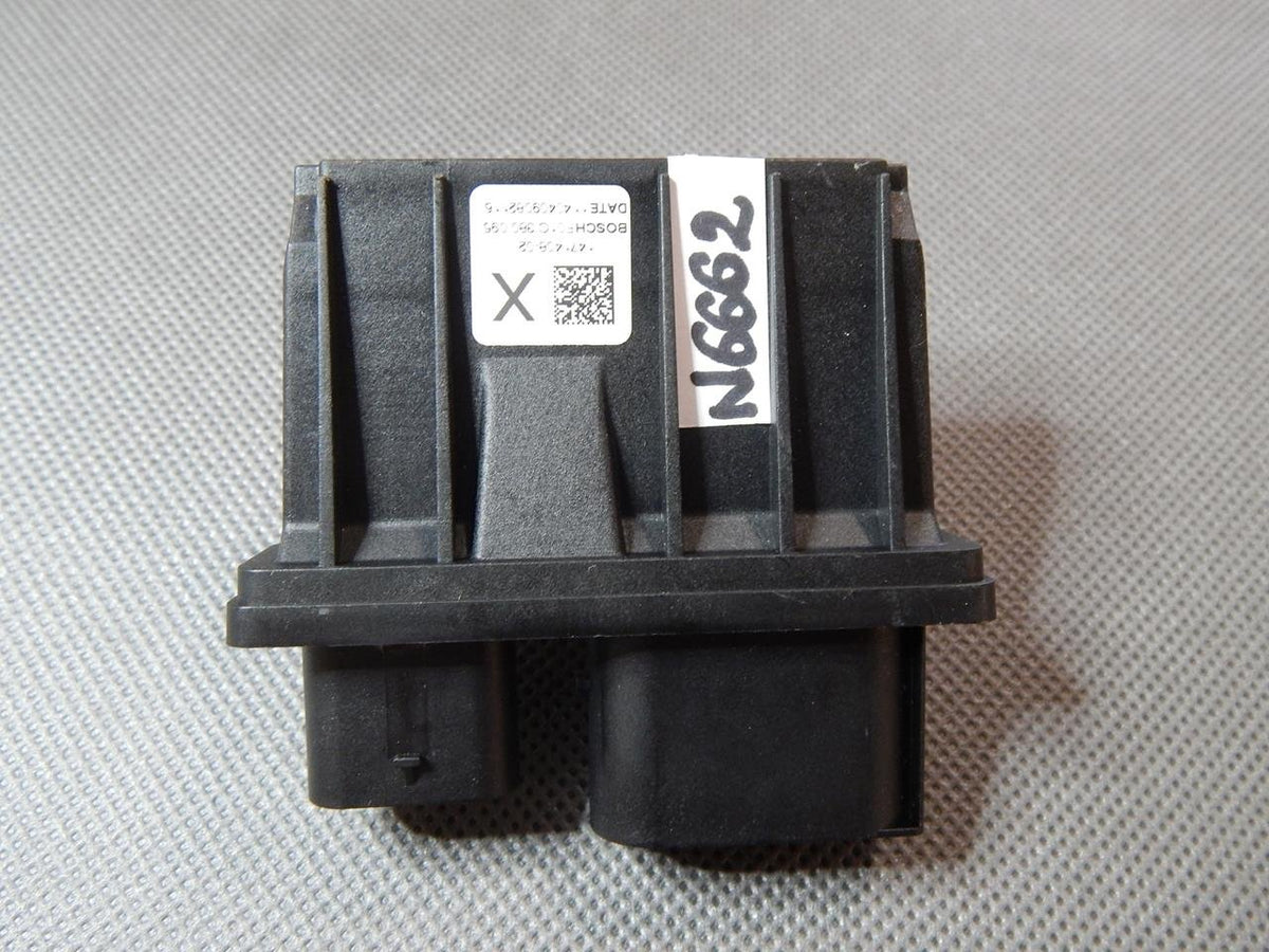 VW SHARAN 7N FUEL PUMP CONTROLLER F01C380095