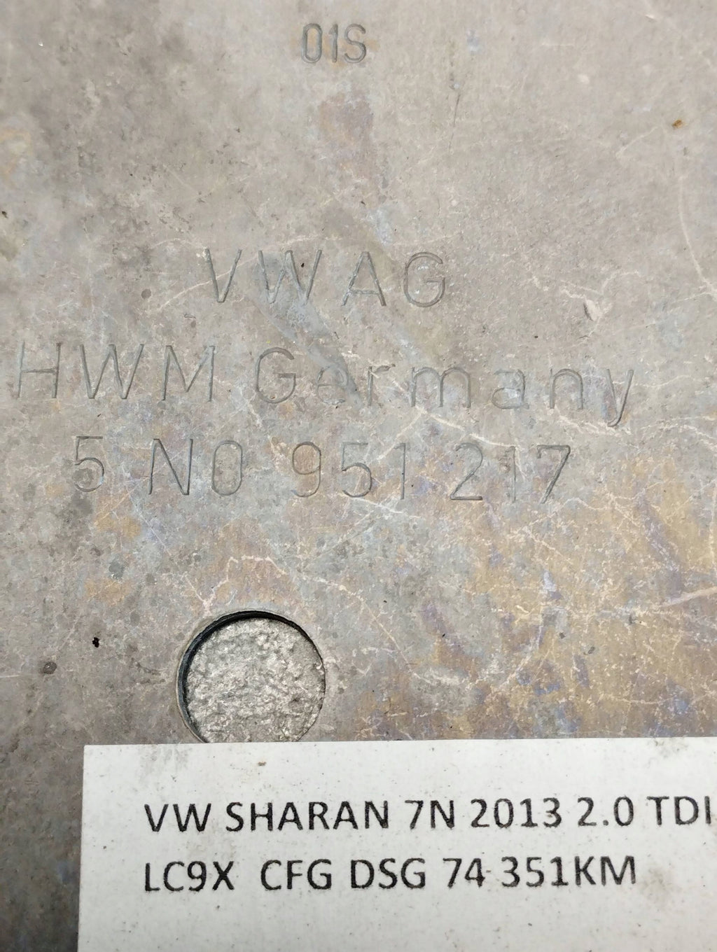 VW Sharan 7N ALARM SIREN HOLDER 5N0951217