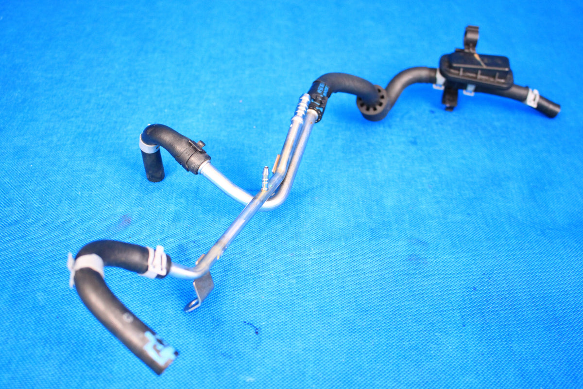 VW T-ROC 1.6 TDI FUEL LINE 04L201360AM 2019R