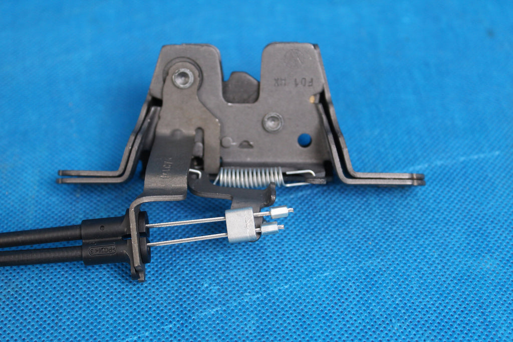 VW T-ROC CONVERTIBLE COUCH LOCK REAR RIGHT 2021R 2GC885682B