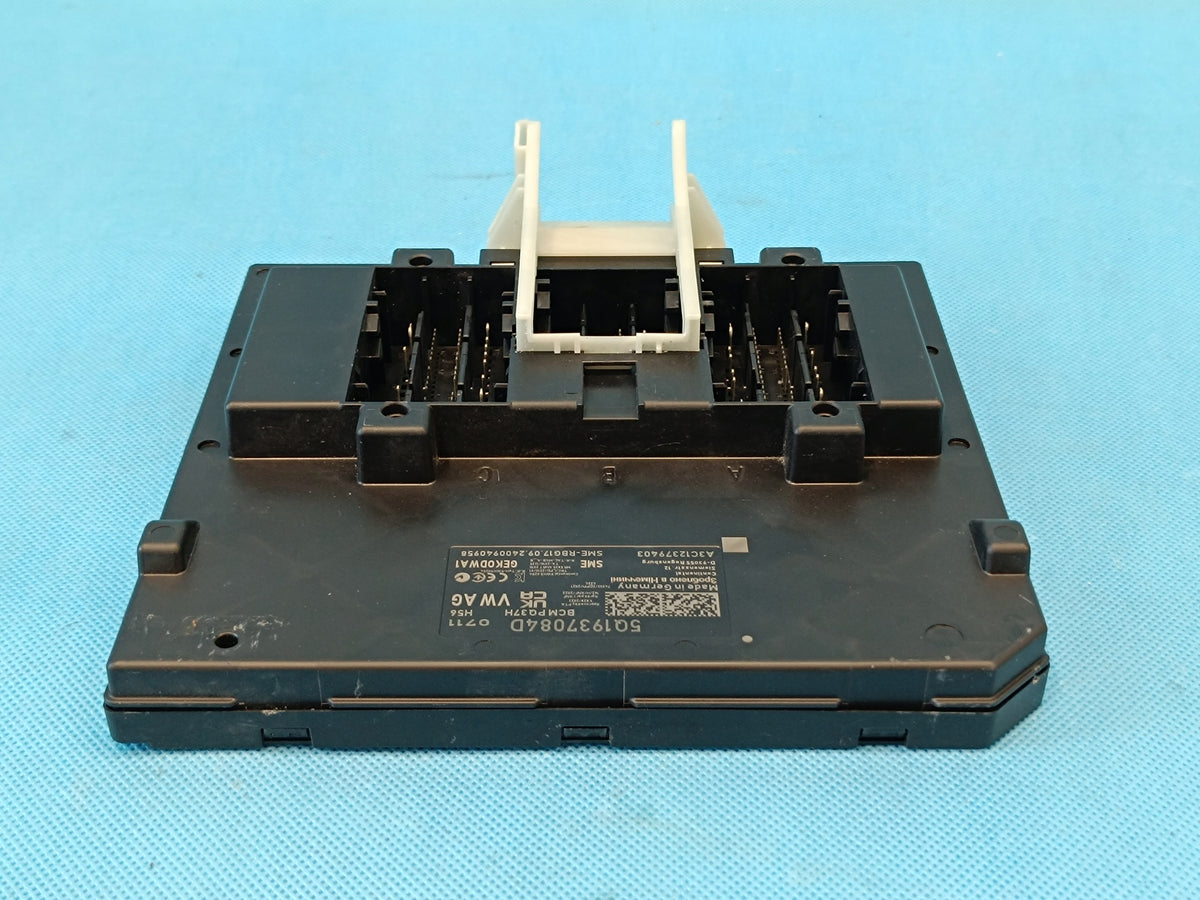VW T-ROC LIFT 1.5 TSI 110KW 2025 R COMFORT CONTROLLER MODULE 5Q1937084D