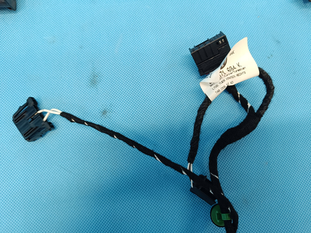 VW T-ROC LIFT 1.5 TSI 110KW 2025 R DOOR HARNESS RIGHT REAR 2GA971694K