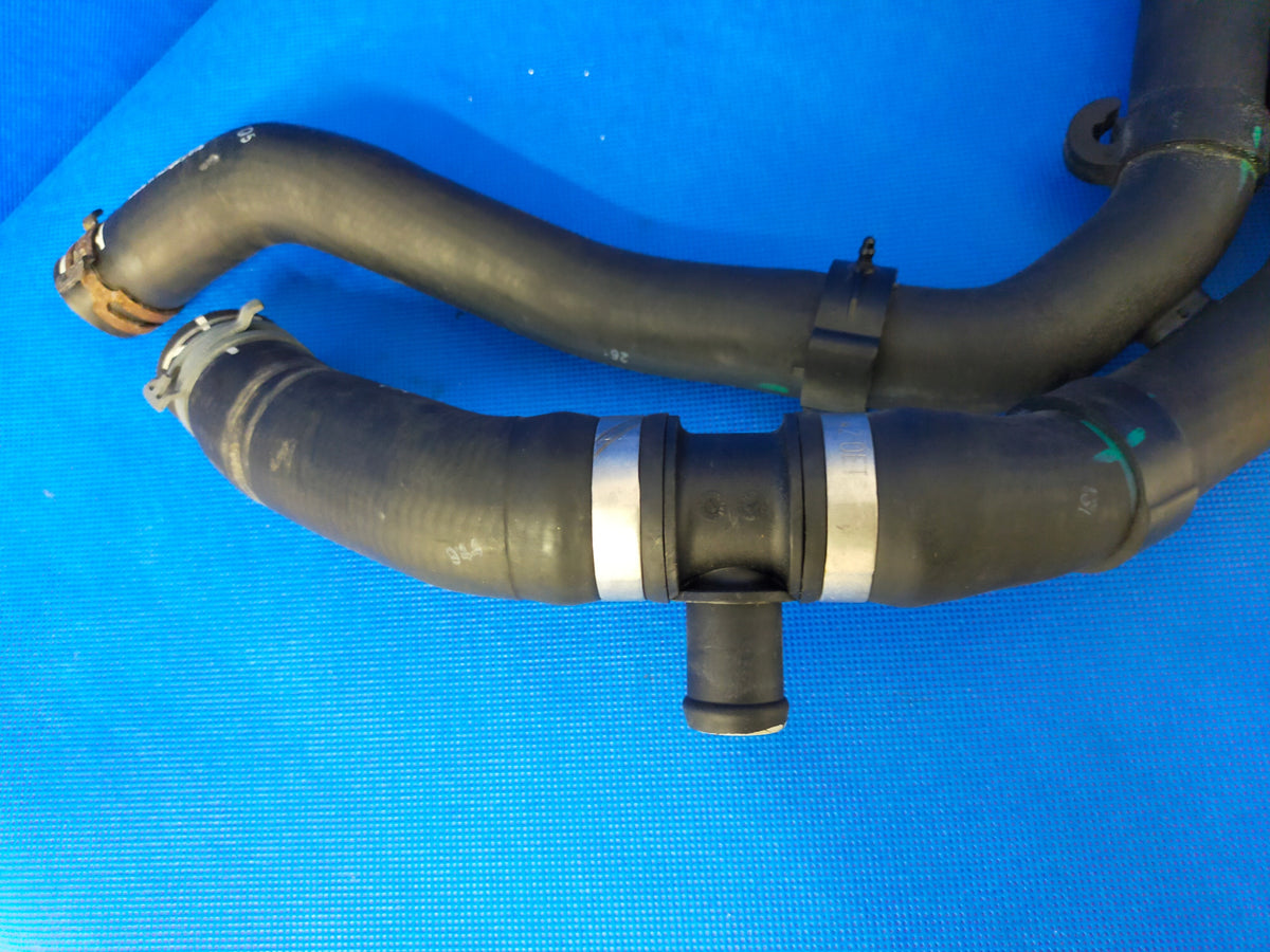 VW T6 HOSE WATER HOSE 2.0 TDI 2019R