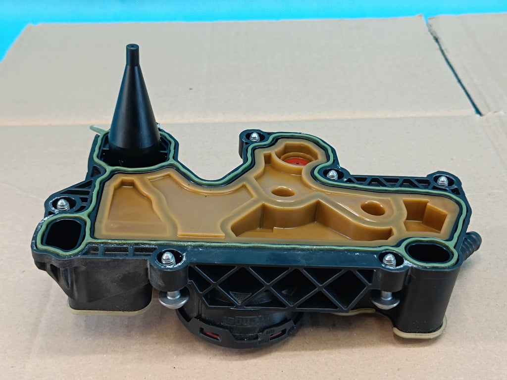 VW TIGUAN 2 II 2.0 TFSI 140KW 2022 R OIL SEPERATOR 06Q103495C 06M906094