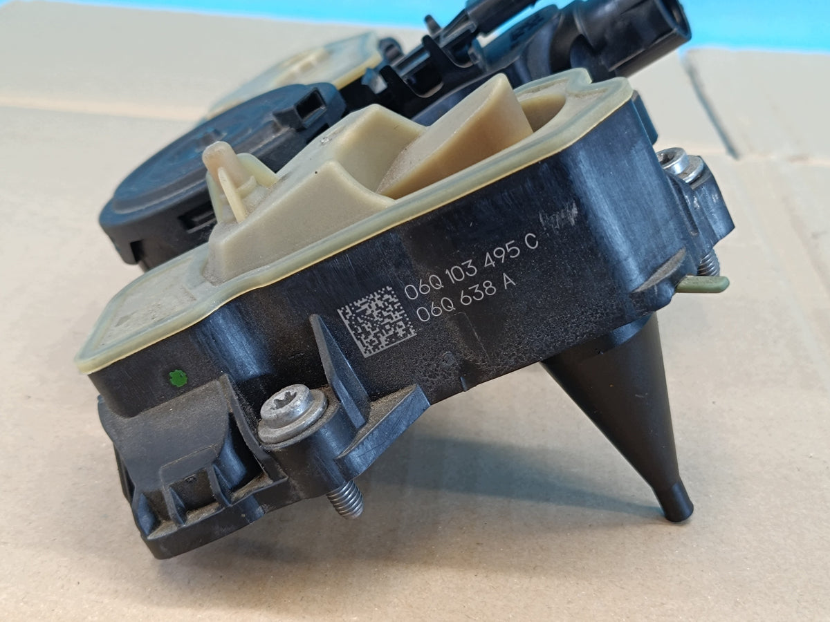 VW TIGUAN 2 II 2.0 TFSI 140KW 2022 R OIL SEPERATOR 06Q103495C 06M906094