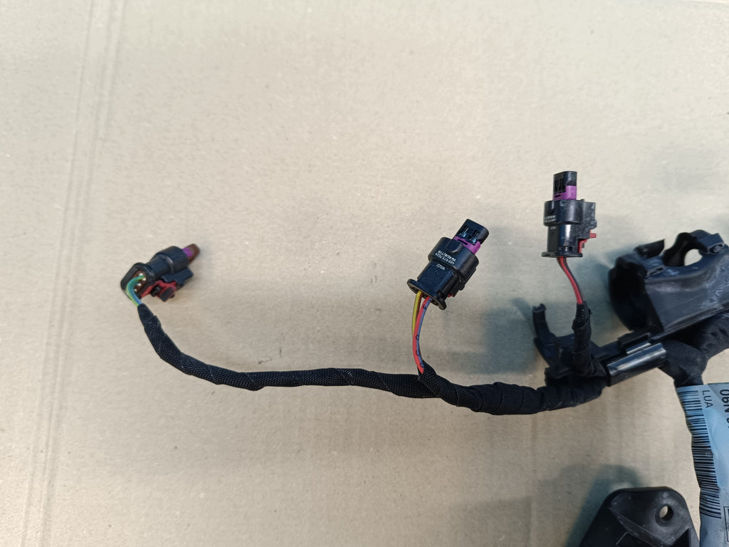VW TIGUAN 2 II 2.0 TFSI 140KW BNNA 2022 R INJECTOR BEAM 06N971627B
