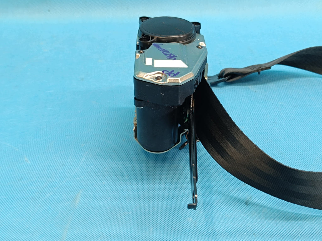 VW TIGUAN 2 II 2.0 TFSI 2022 R SEAT BELT RIGHT FRONT 5NB857706D