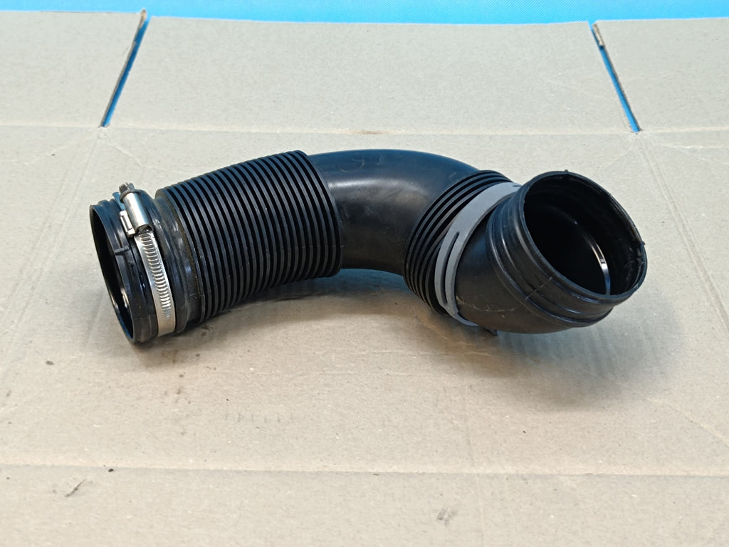 VW TIGUAN 2 II LIFT 2.0 TFSI 137KW 2024 R AIR HOSE 5QF129654K