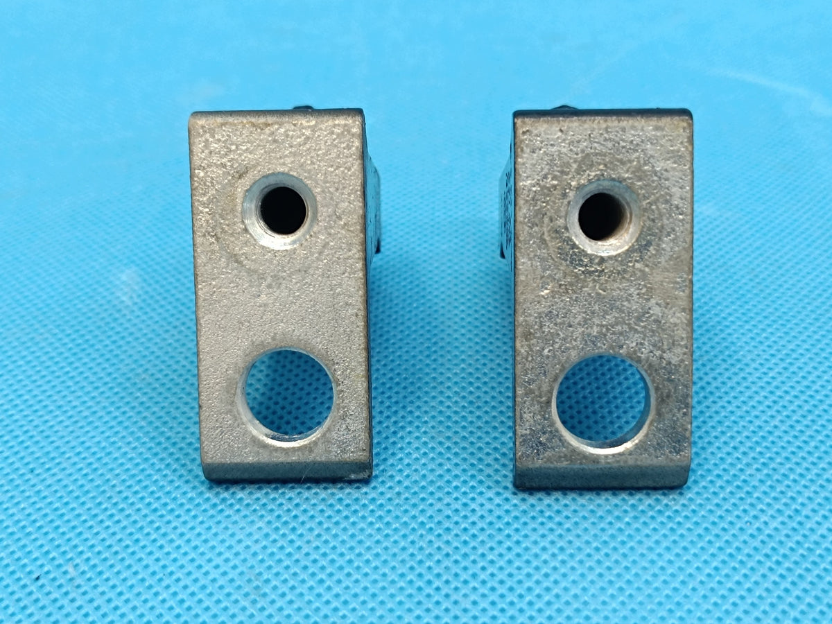 VW TIGUAN 2 II LIFT 2.0 TFSI 137KW 2024 R DOOR HINGES LEFT REAR 8V5833403C