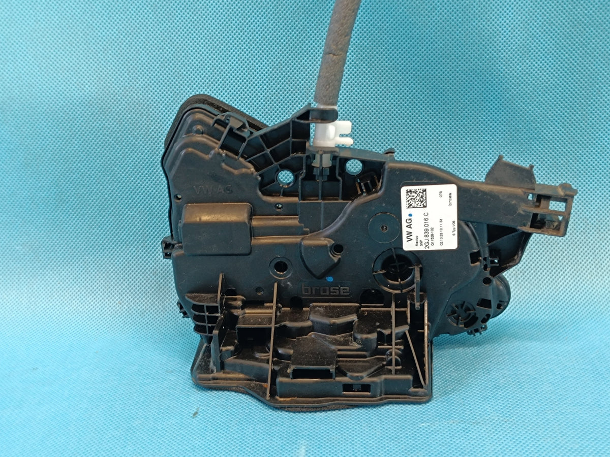 VW TIGUAN 2 II LIFT 2.0 TFSI 137KW 2024 R DOOR LOCK RIGHT REAR 2GJ839016C