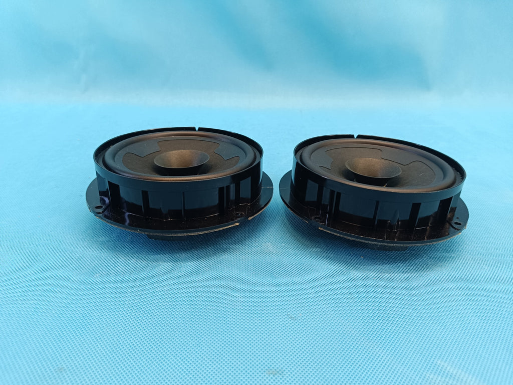 VW TIGUAN 2 II LIFT 2.0 TFSI 137KW 2024 R DOOR SPEAKER REAR 7E0035710B