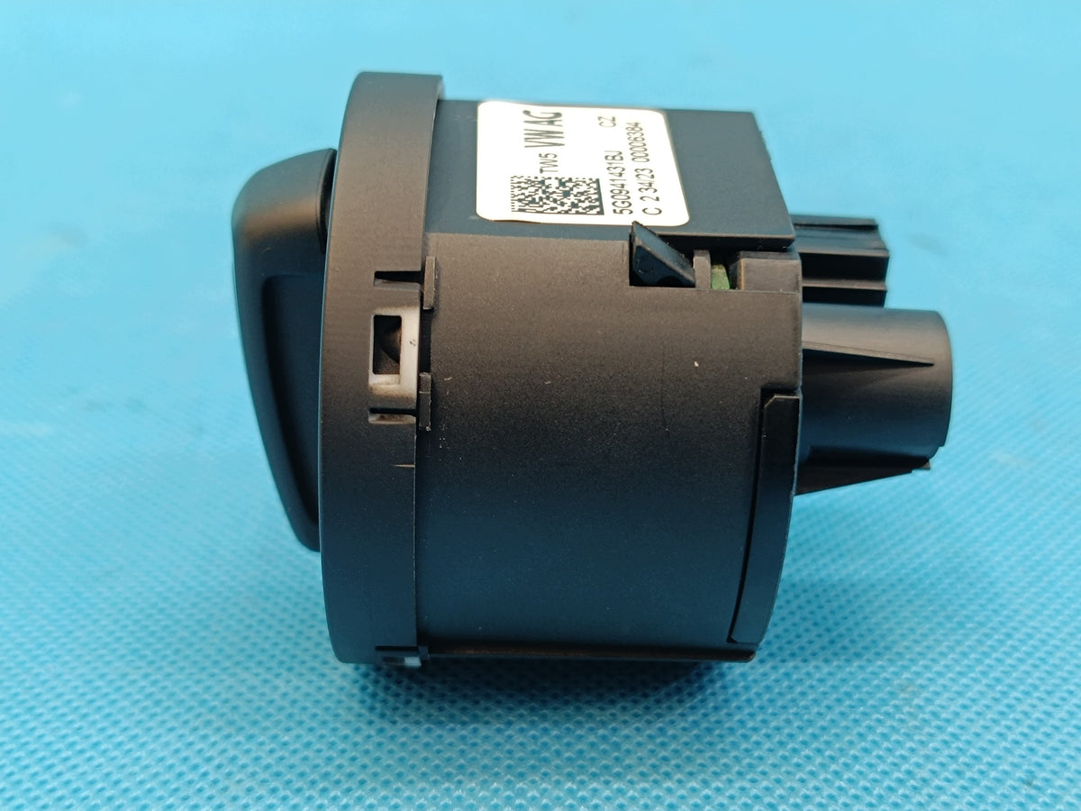 VW TIGUAN 2 II LIFT 2.0 TFSI 137KW 2024 R LIGHT SWITCH 5G0941431BJ