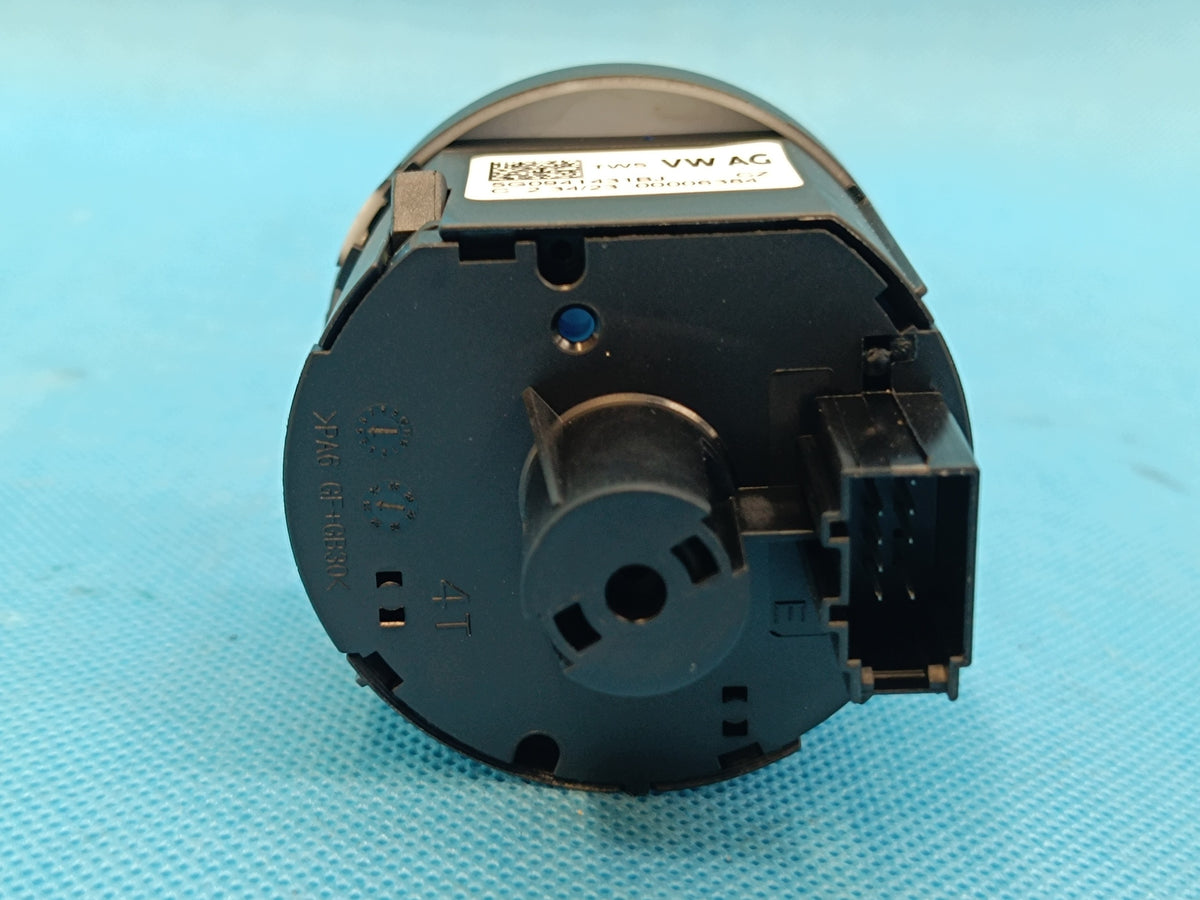 VW TIGUAN 2 II LIFT 2.0 TFSI 137KW 2024 R LIGHT SWITCH 5G0941431BJ