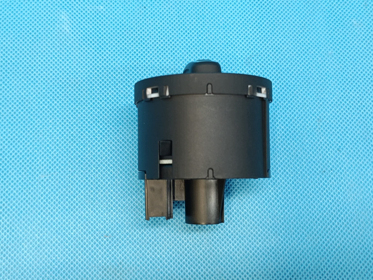 VW TIGUAN 2 II LIFT 2.0 TFSI 137KW 2024 R LIGHT SWITCH 5G0941431BJ