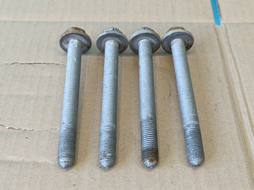 VW TIGUAN 2 II LIFT 2.0 TFSI 137KW 2024 R SLED BOLTS CRADLE REAR