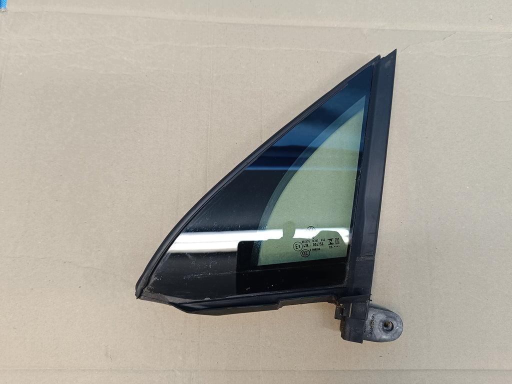 VW TIGUAN 2 II LIFT 2.0 TFSI DOOR GLASS LEFT FRONT WITH 2023 5NN845113C