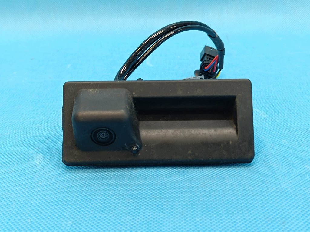 VW TIGUAN 2 II LIFT 2.0TFSI 137KW 2024R REVERSING CAMERA MICROCONTACT 5NA827566D