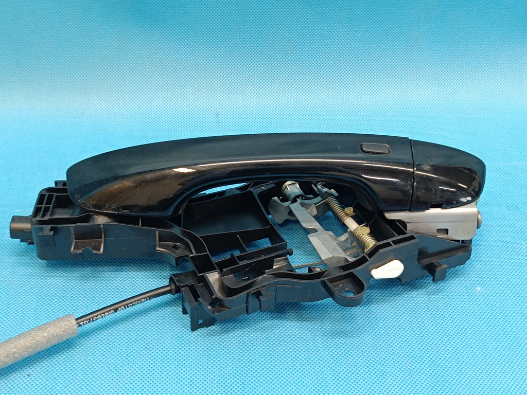 VW TIGUAN 2 II LIFT 2.0TFSI 2024 R DOOR HANDLE KESSY LEFT FRONT 5NN837205C