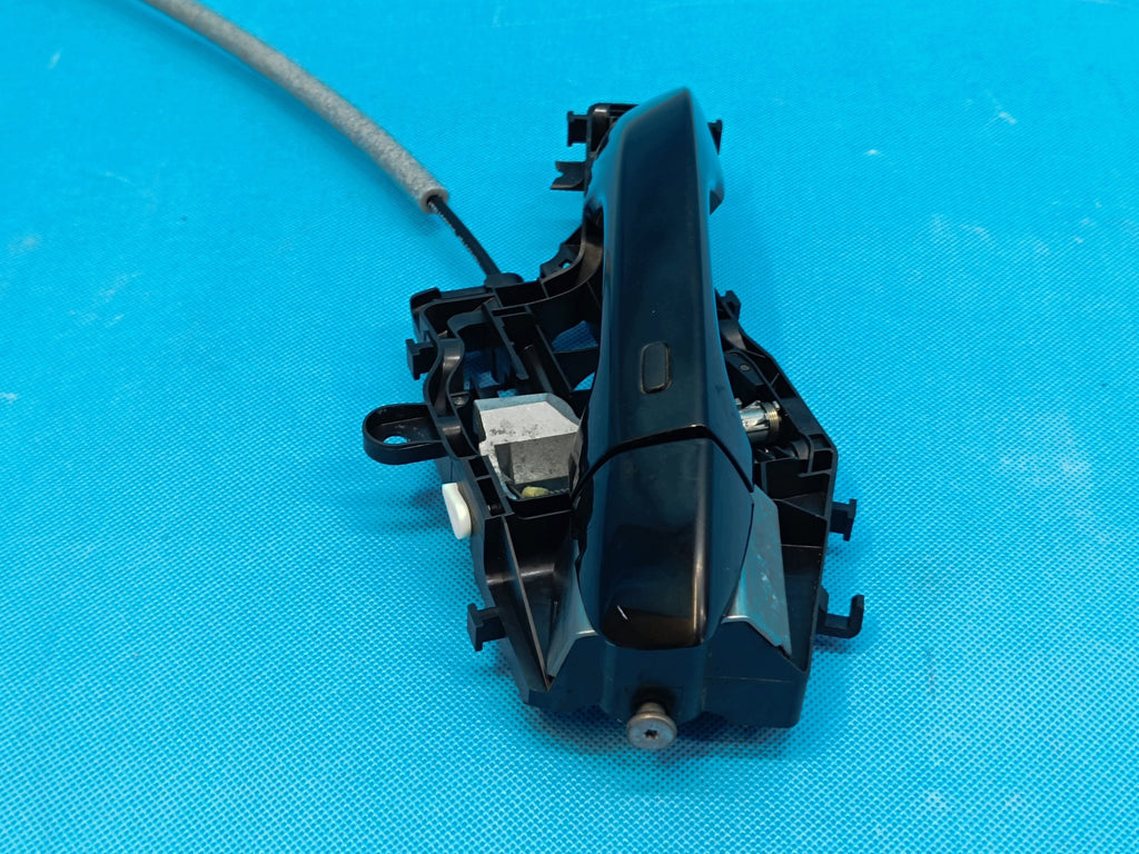 VW TIGUAN 2 II LIFT 2.0TFSI 2024 R DOOR HANDLE KESSY LEFT FRONT 5NN837205C