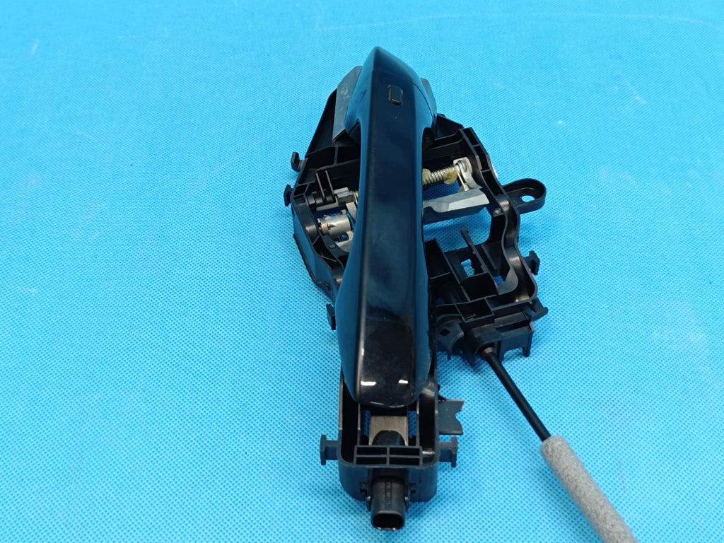 VW TIGUAN 2 II LIFT 2.0TFSI 2024 R DOOR HANDLE KESSY LEFT FRONT 5NN837205C