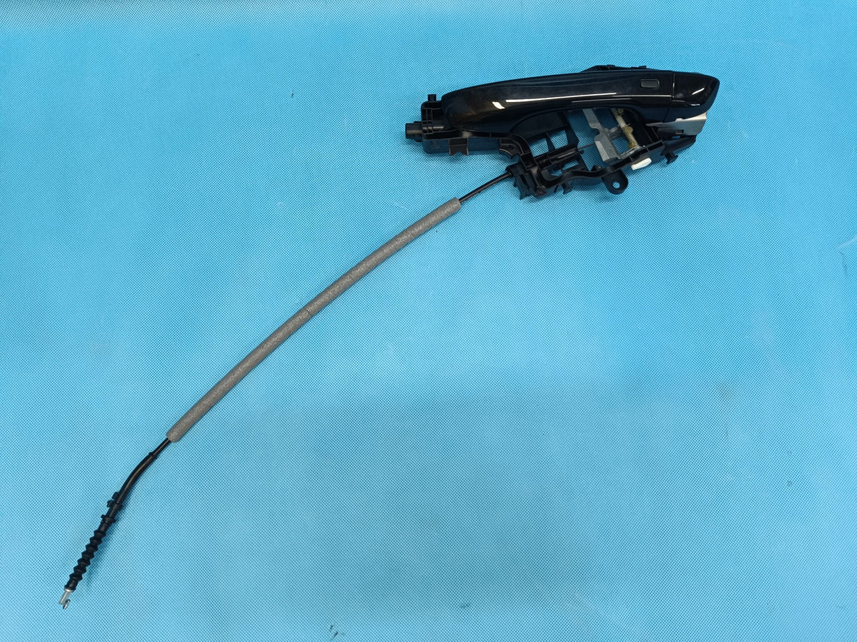 VW TIGUAN 2 II LIFT 2.0TFSI 2024 R DOOR HANDLE KESSY LEFT FRONT 5NN837205C