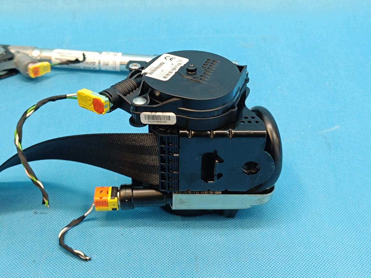 VW TIGUAN 2 II LIFT 2.0TFSI 2024R SEAT BELT RIGHT FRONT 5NN857706D