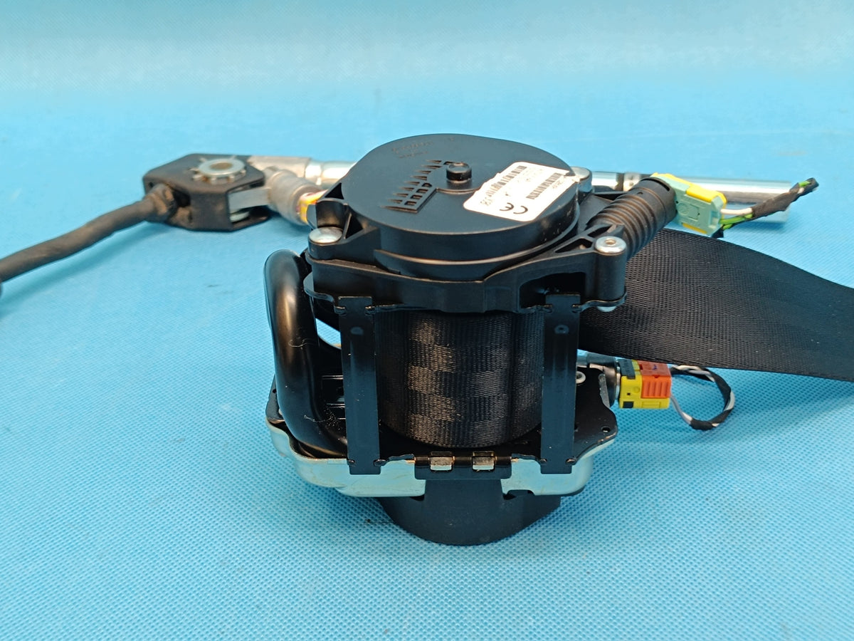 VW TIGUAN 2 II LIFT 2.0TFSI 2024R SEAT BELT RIGHT FRONT 5NN857706D