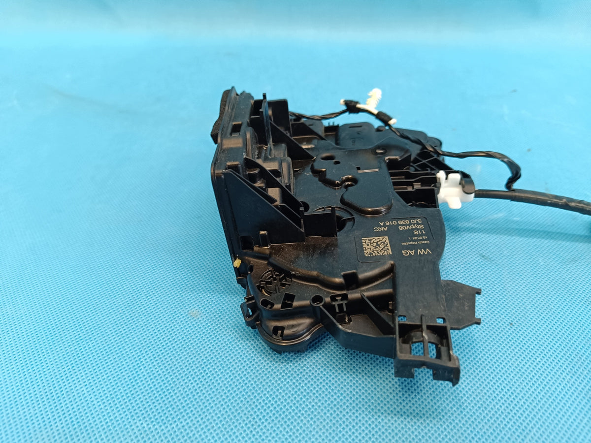 VW TIGUAN 3 III 1,5 TSI 110KW 2024 R DOOR LOCK RIGHT REAR 3J0839016A