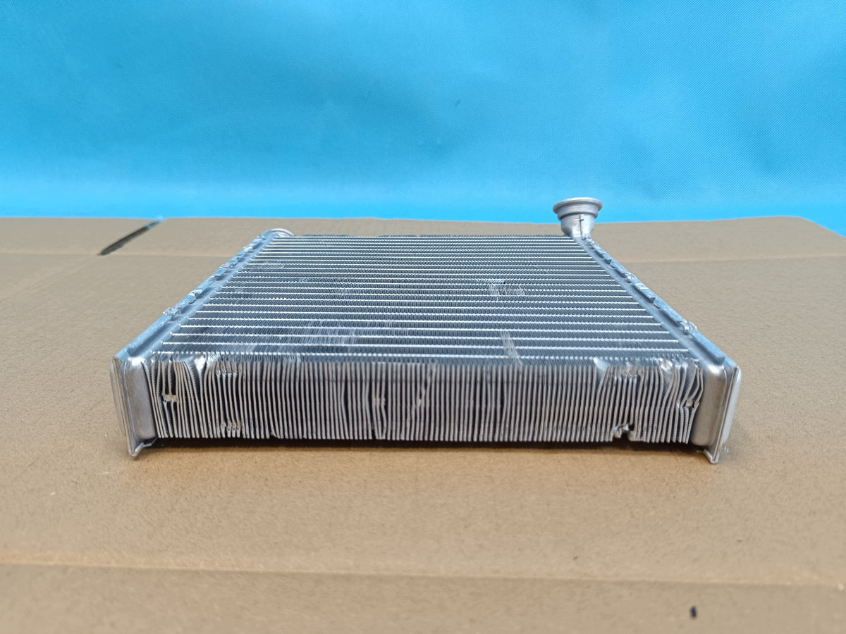 VW TIGUAN 3 III 1,5 TSI 110KW 2024 R HEAT EXCHANGER 5Q0819031B