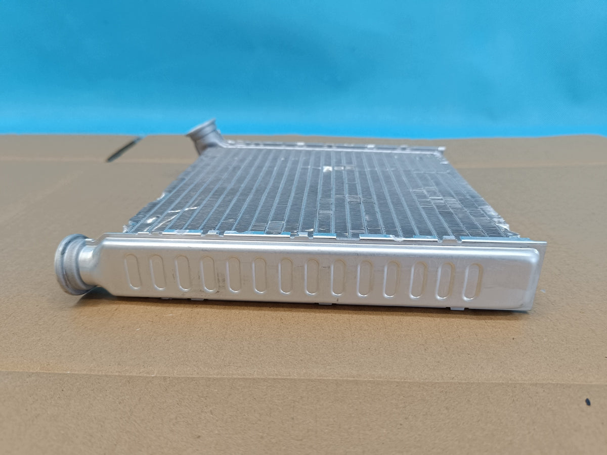 VW TIGUAN 3 III 1,5 TSI 110KW 2024 R HEAT EXCHANGER 5Q0819031B
