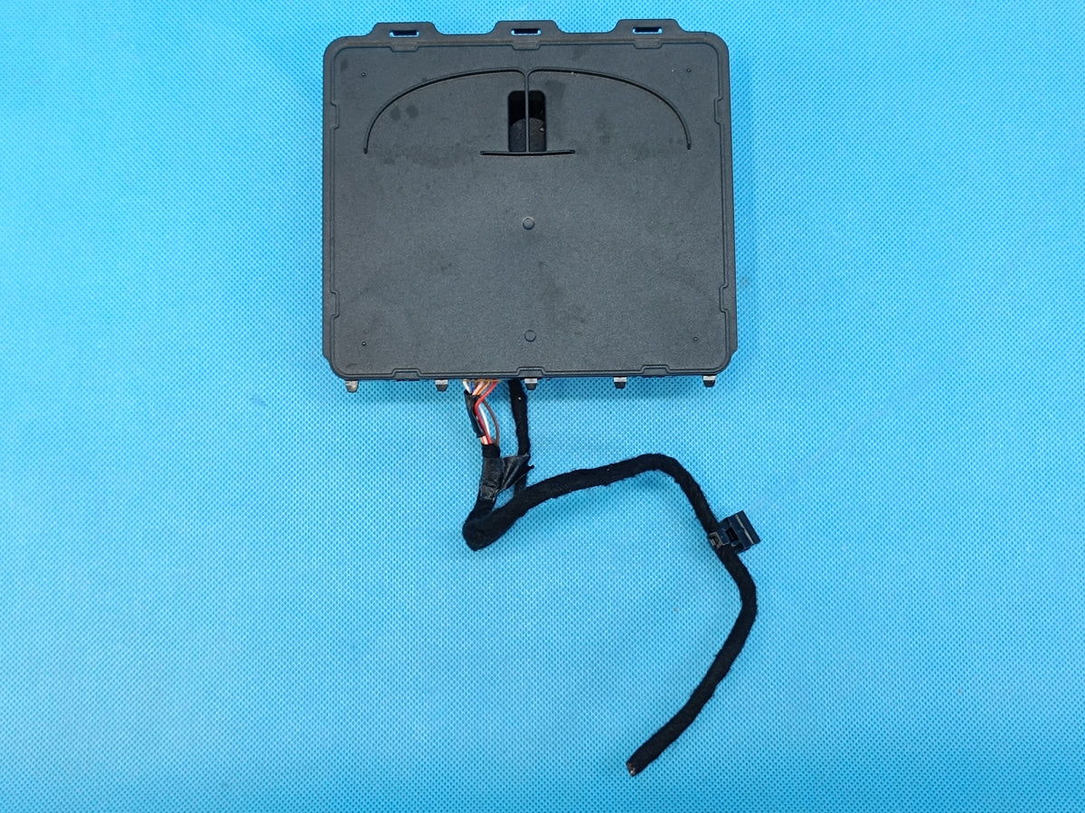 VW TIGUAN 3 III 1,5 TSI 110KW 2024 R INDUCTION CHARGER 57H035502