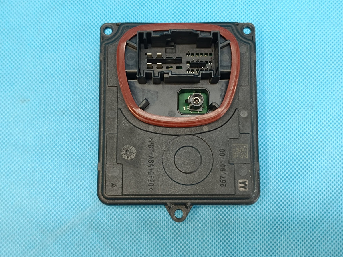 VW TIGUAN 3 III 1,5 TSI 110KW 2024 R MODULE LED CONVERTER 9Y0941597B