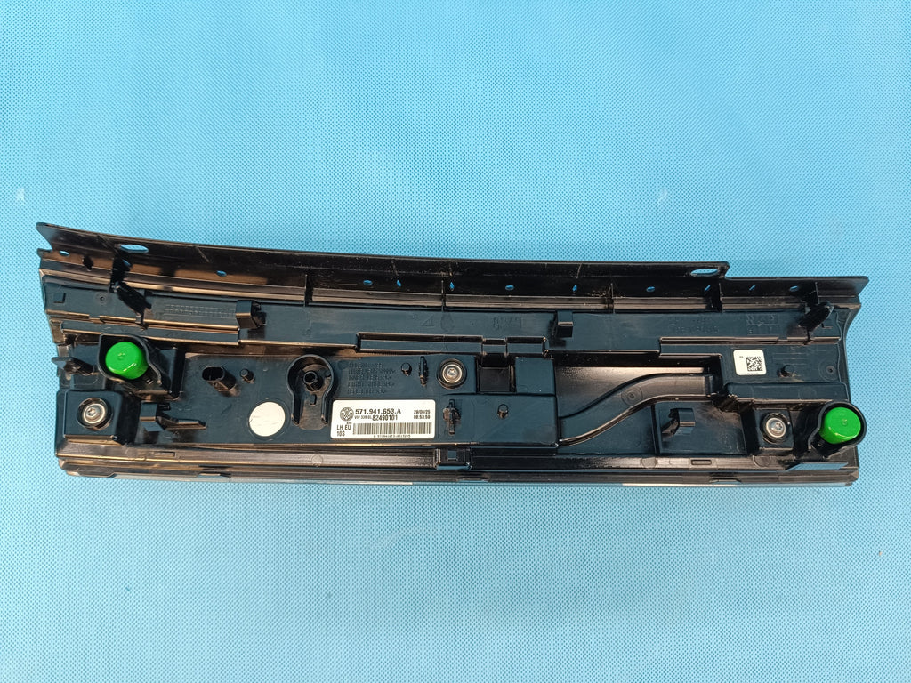 VW TIGUAN 3 III 1,5 TSI 110KW 2024R HEADLIGHT STRIP LEFT FRONT 571941653A