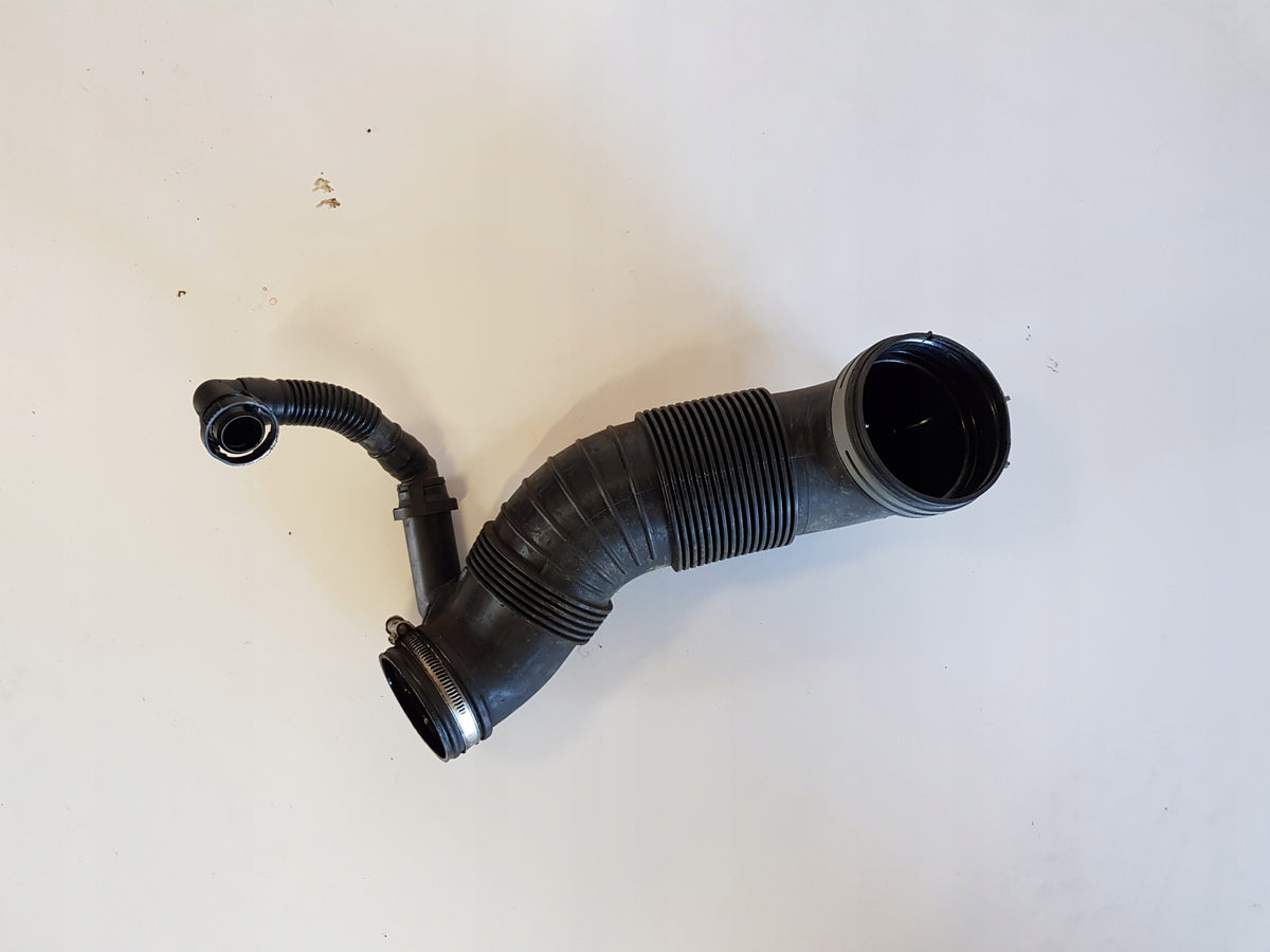 VW TIGUAN 5N0 AIR HOSE 2.0TDI 5N0129858