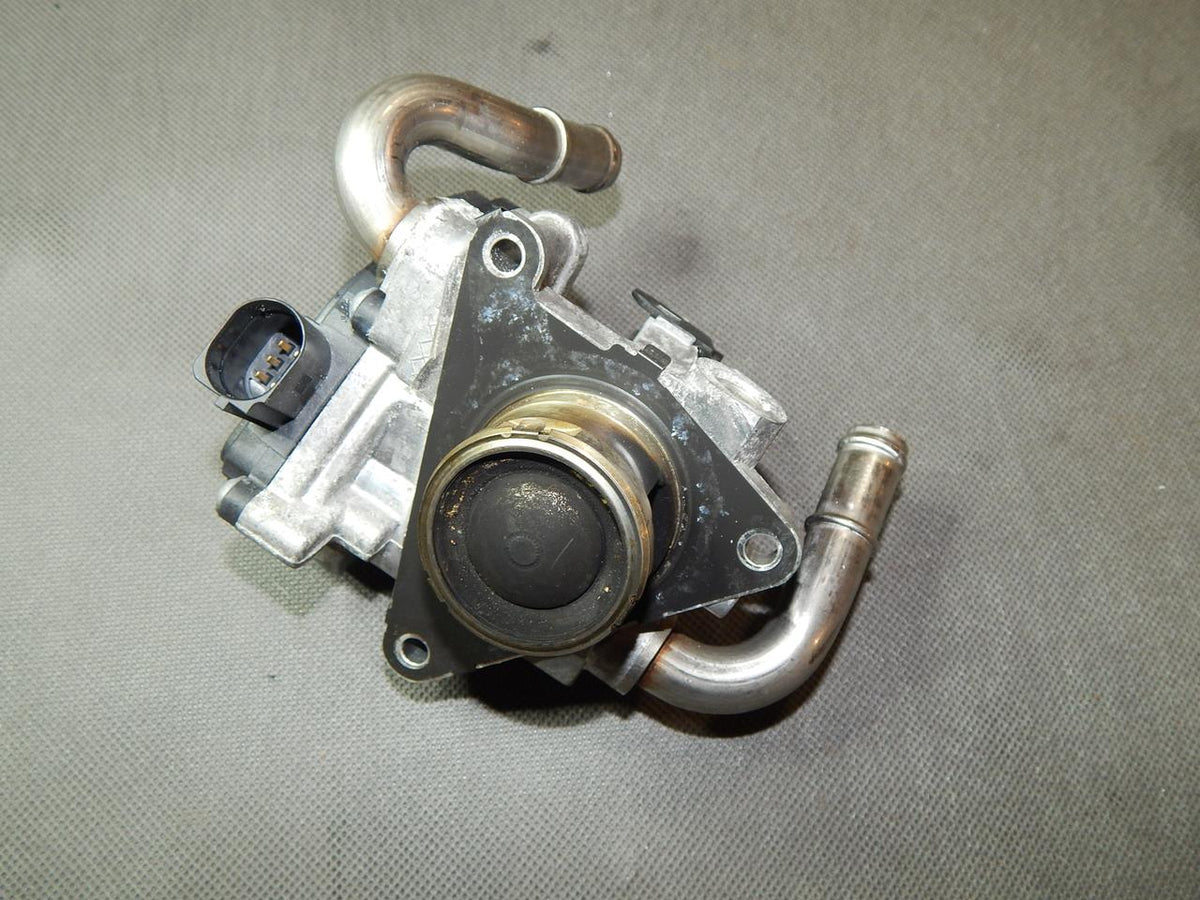 VW TIGUAN 5N2 VALVE EGR 04L131501R