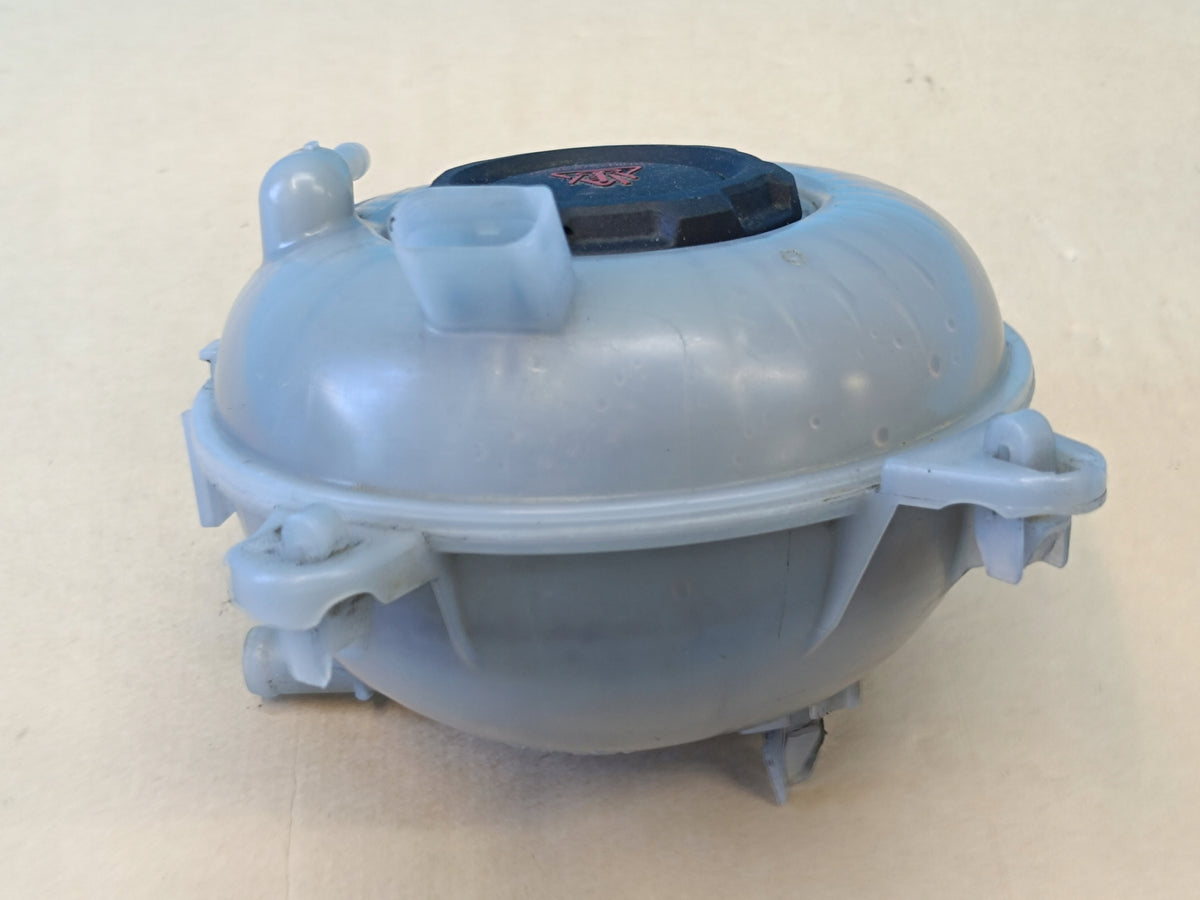 VW TIGUAN II 2 LIFT 1,5 TSI 110KW 2022R EXPANSION TANK 5Q0121407AA