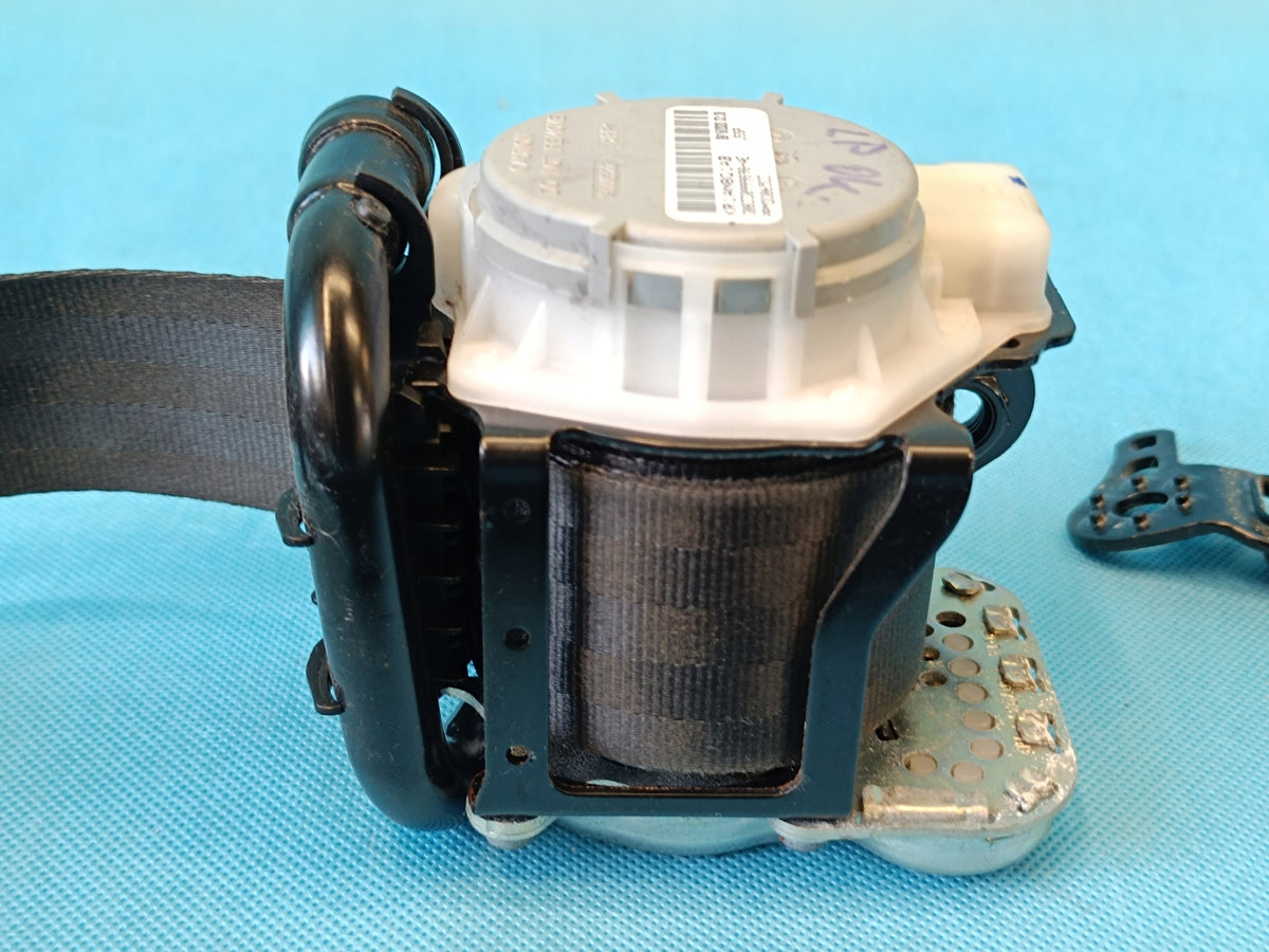 VW TIGUAN II 2 LIFT 1.5 TSI 2021 R SEAT BELT LEFT FRONT 5NB857705A