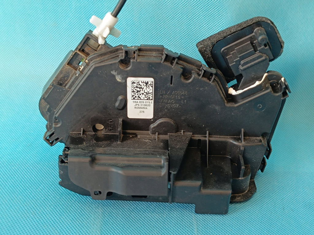VW TIGUAN II 2 LIFT 1.5 TSI 96KW 2021 R DOOR LOCK LEFT REAR 5NA839015E